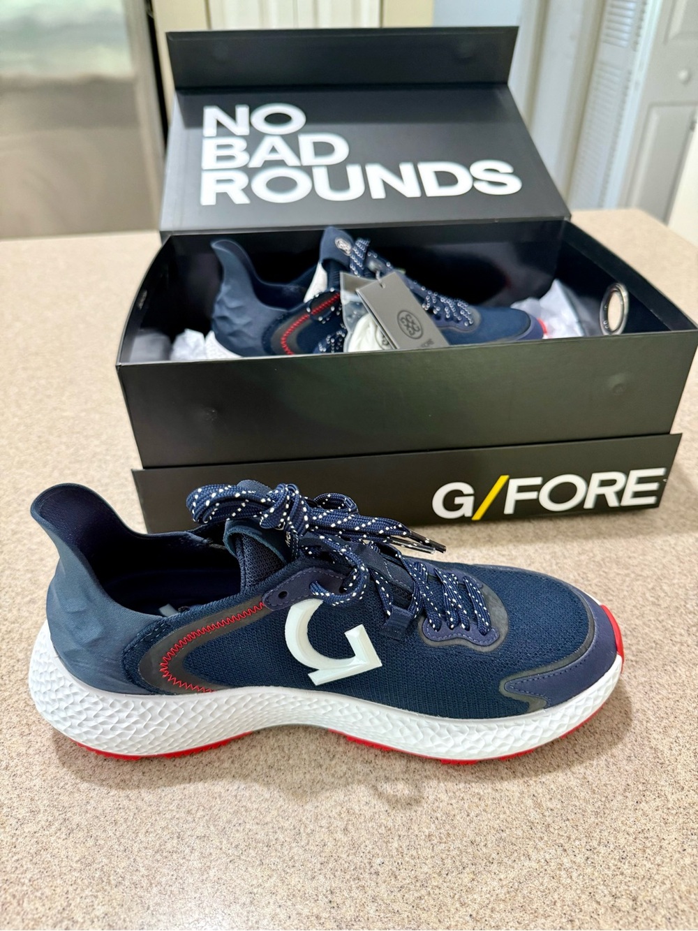 Ladies GFore Golf Shoe Size 9
MG4X2 Hybrid Golf Cross Trainer